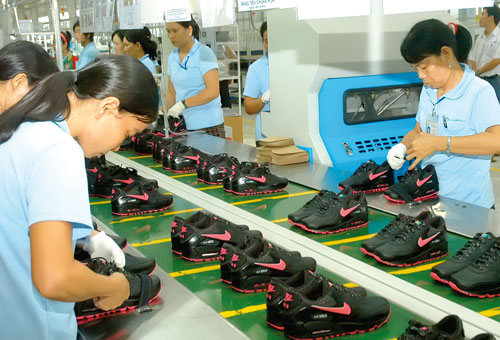 Inside a Nike shoes factory in Vietnam